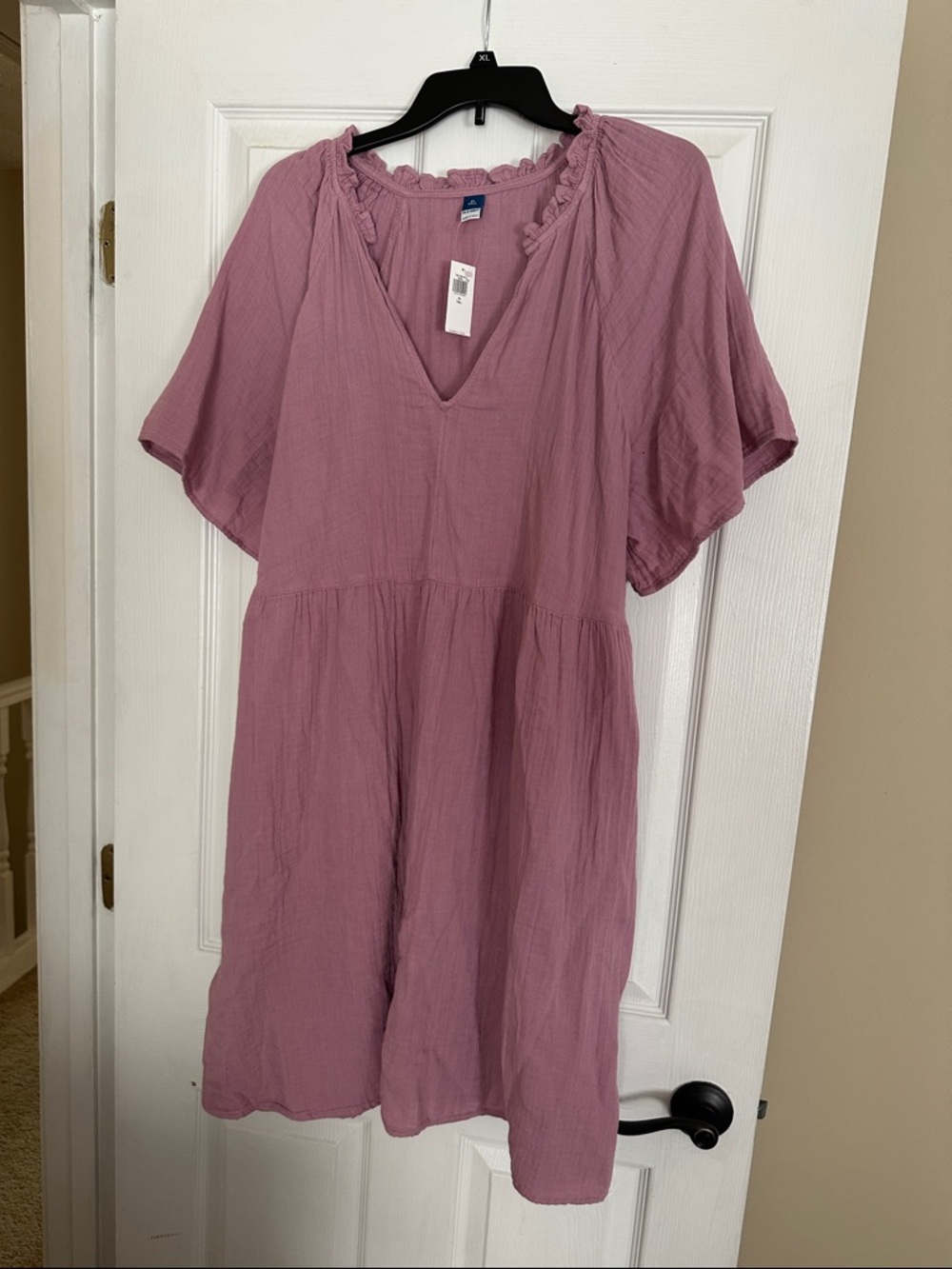 Women's V-Neck Smocked Tunic Dress
